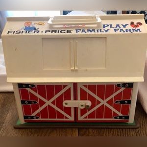 Vintage 1967 Fisher Price Play Family Farm.🤠